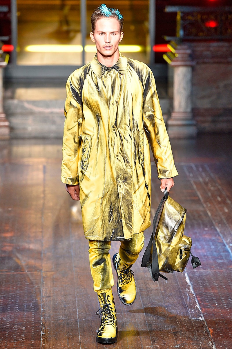 Moschino 2016 Fall/Winter Collection