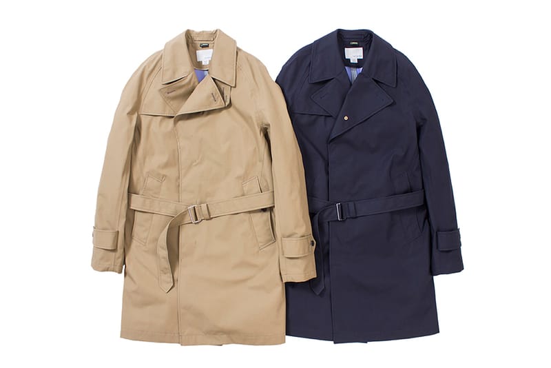 nanamica trench coat