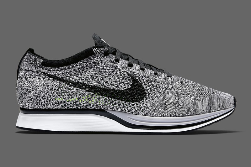 Nike Flyknit Racer Oreo