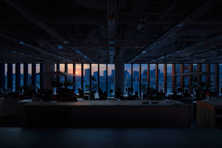 Nikken Space Design's Osaka Office Is a Creatively Fluid Workspace