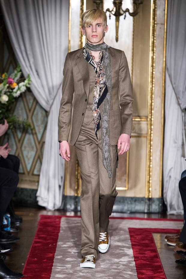 Peter Dundas Debuts Roberto Cavalli Menswear Collection