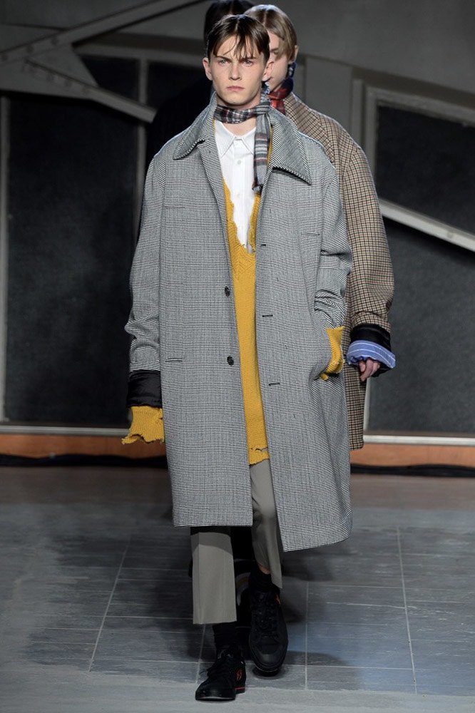 Raf Simons 2016 Fall Winter Collection