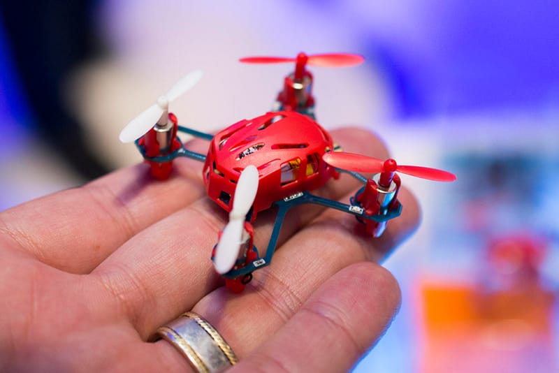 Top 10 Coolest Gadgets at CES 2016