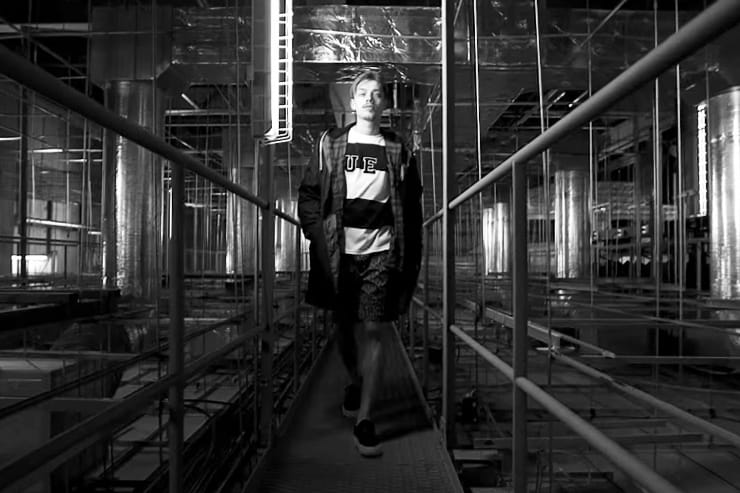 Watch uniform experiment's Slick New 2016 Spring/Summer Video Lookbook