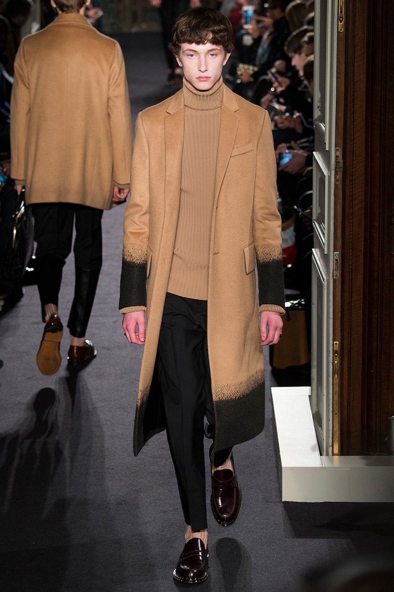 Valentino 2016 Fall Winter Collection