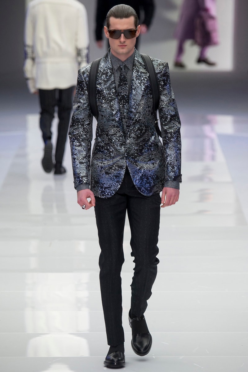 Versace 2016 Fall Winter Menswear Collection