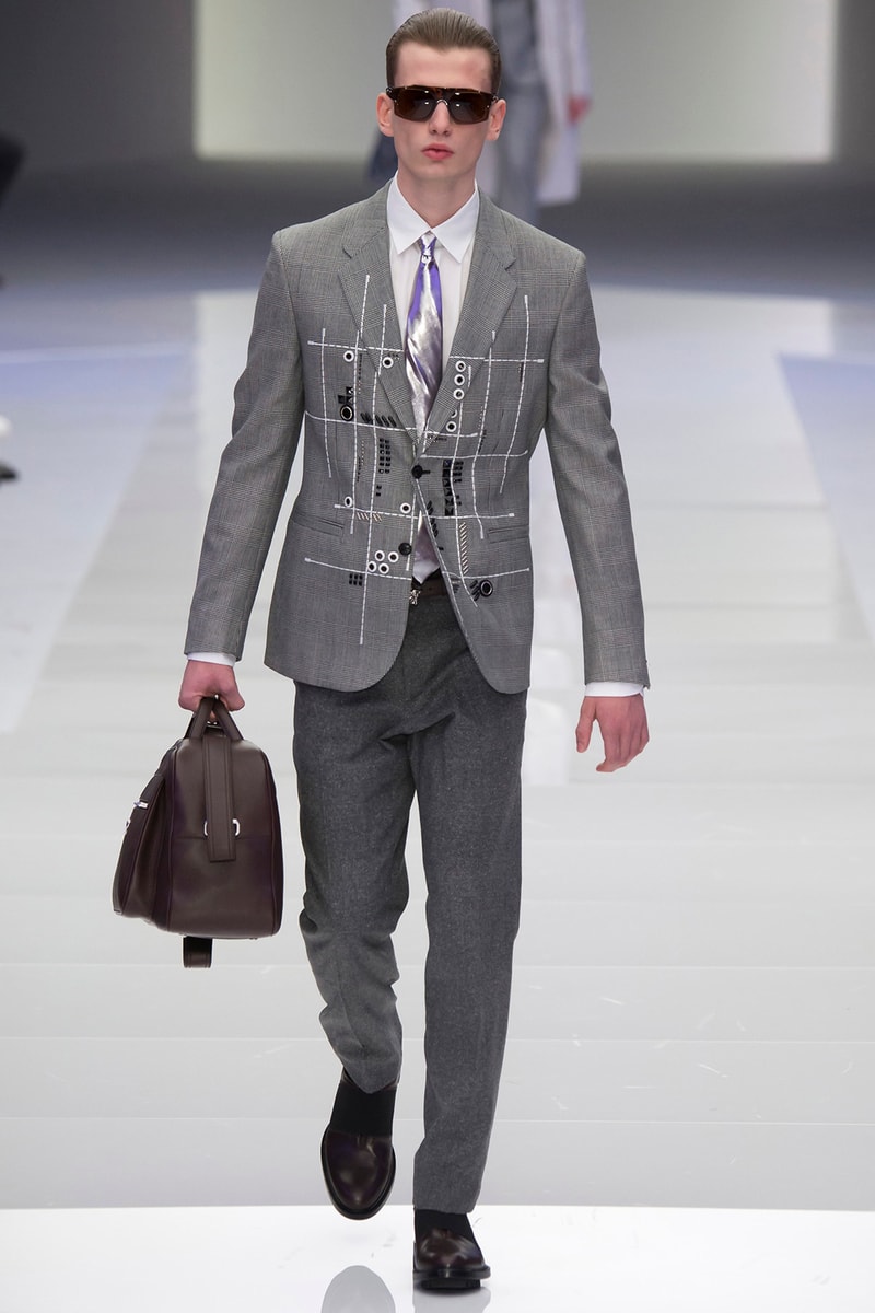 Versace 2016 Fall Winter Menswear Collection