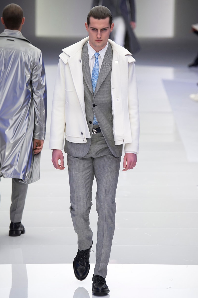 Versace 2016 Fall Winter Menswear Collection
