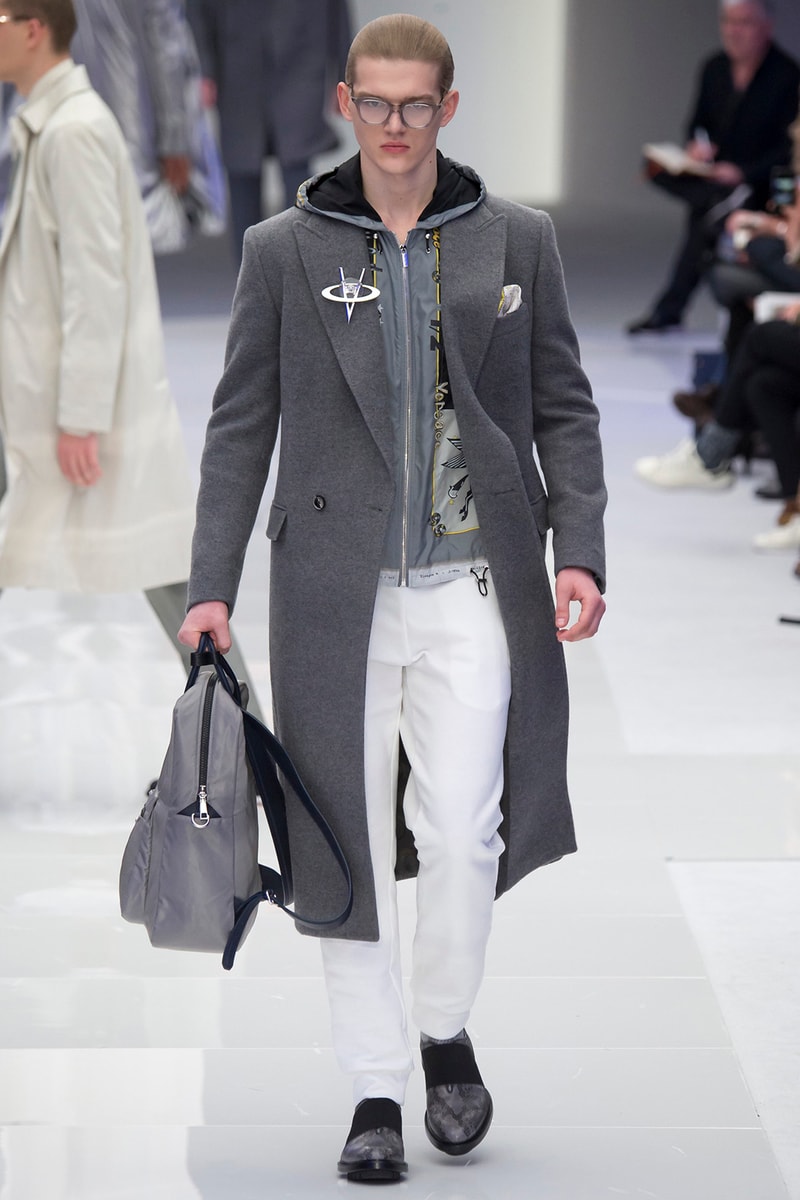 Versace 2016 Fall Winter Menswear Collection
