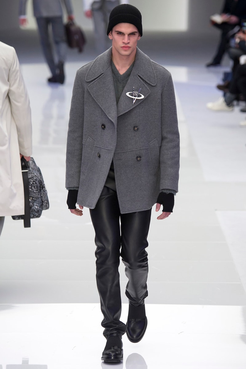 Versace 2016 Fall Winter Menswear Collection