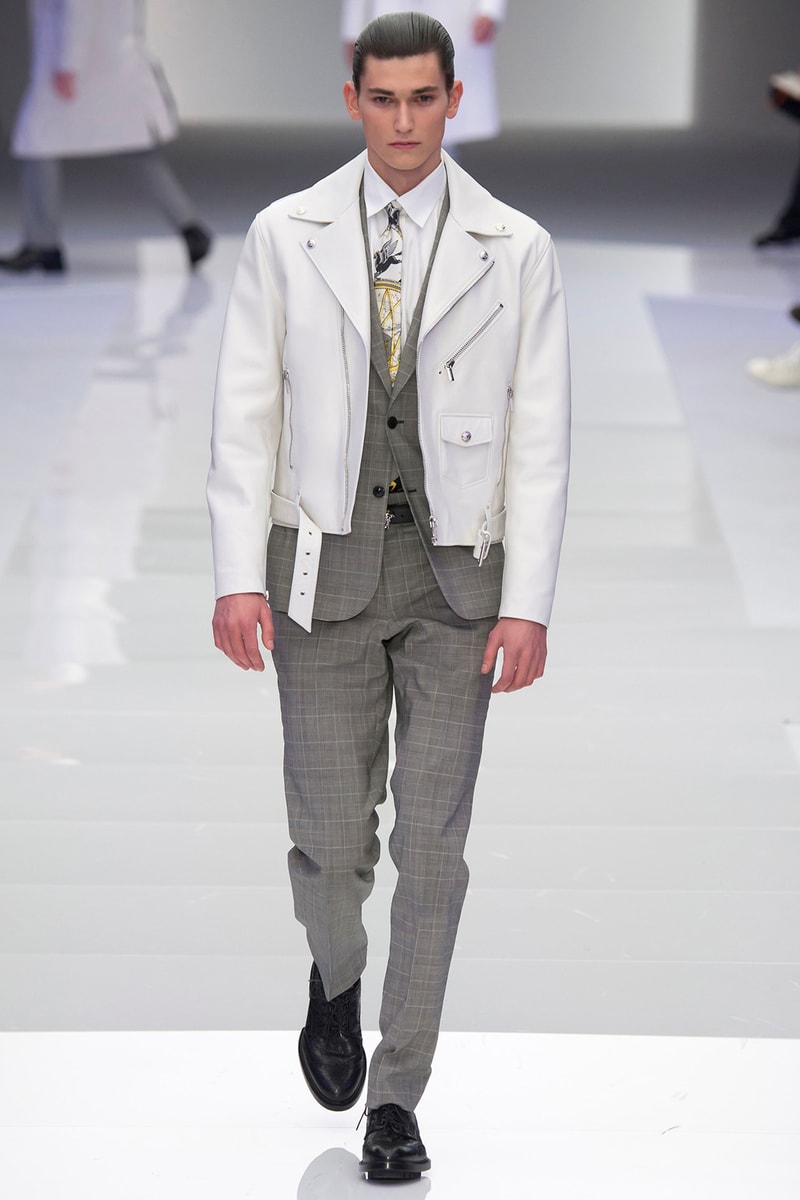 Versace 2016 Fall Winter Menswear Collection