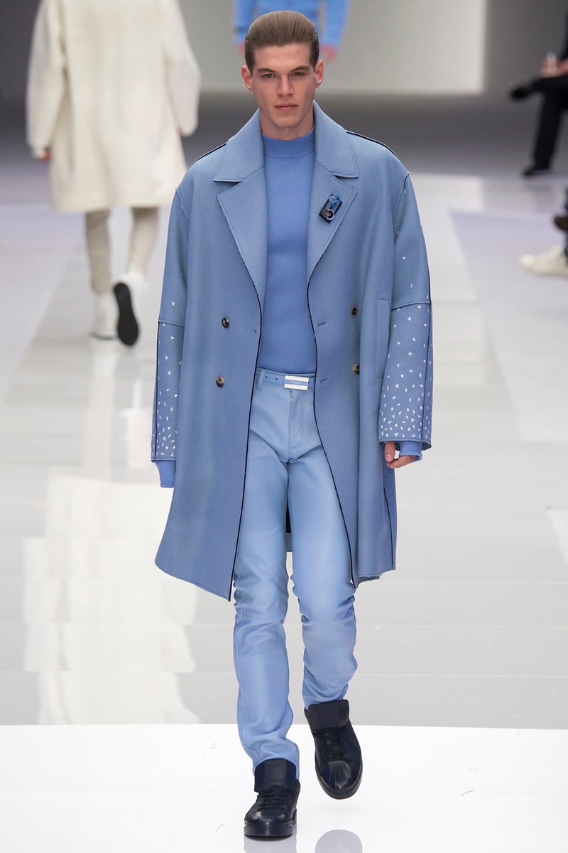 Versace 2016 Fall Winter Menswear Collection
