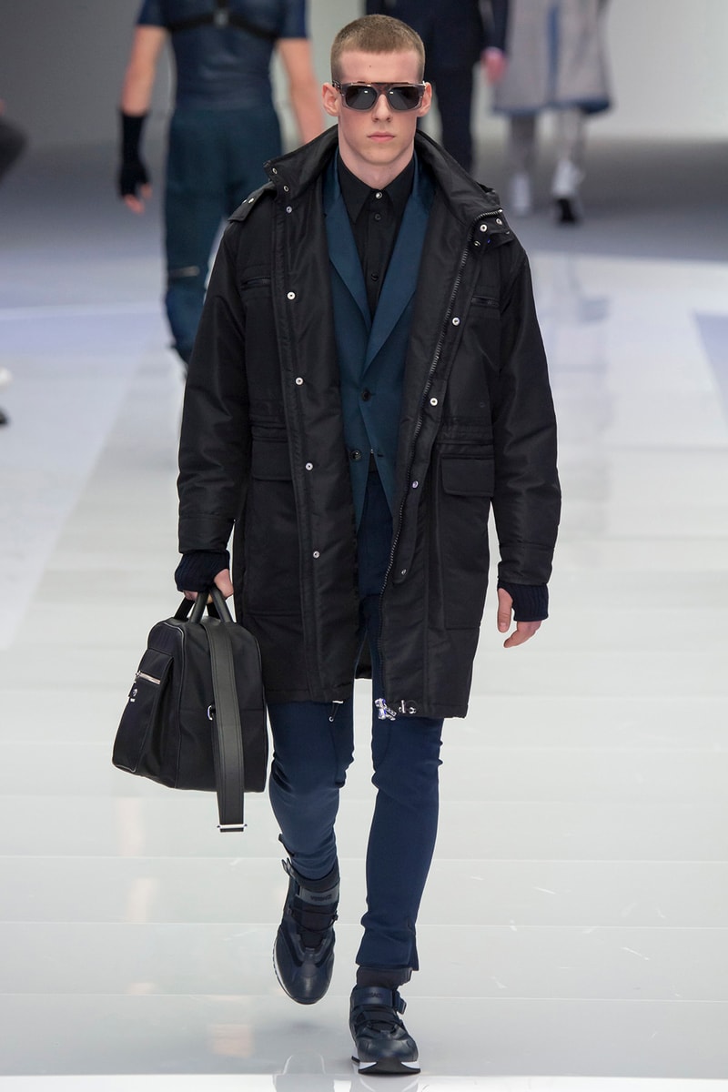 Versace 2016 Fall Winter Menswear Collection