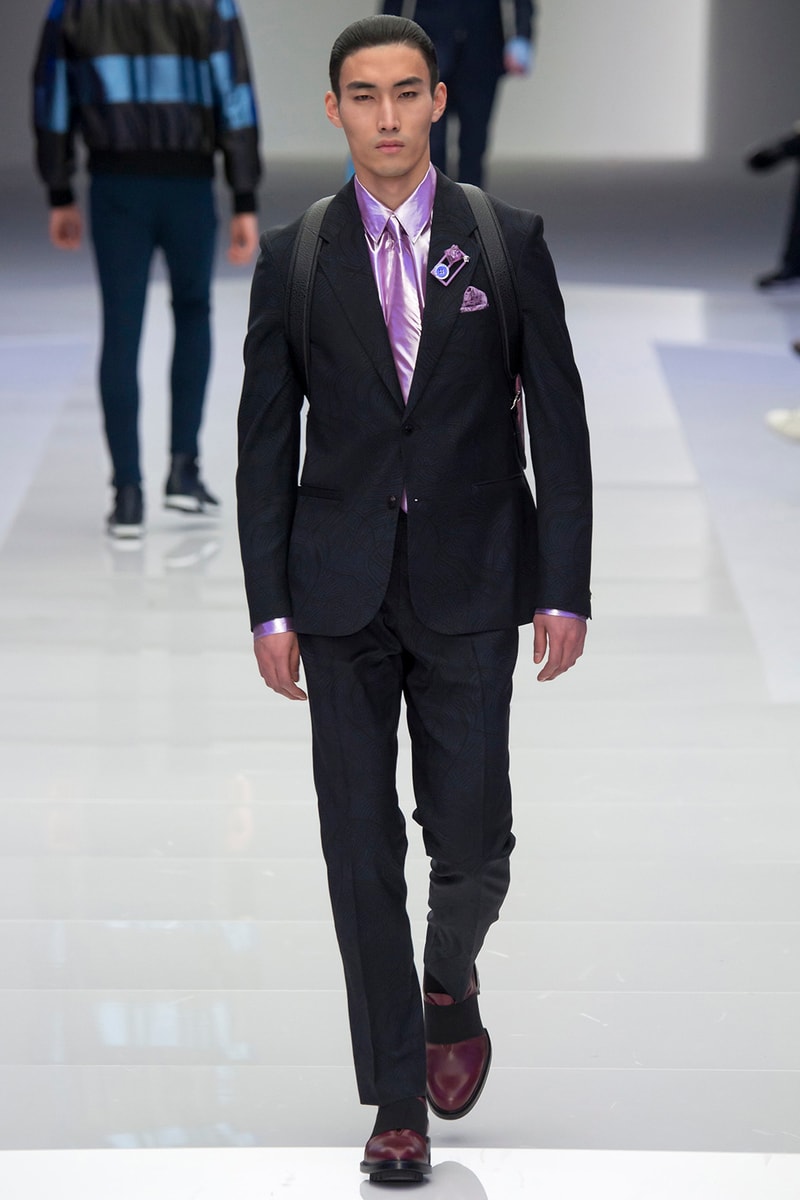 Versace 2016 Fall Winter Menswear Collection
