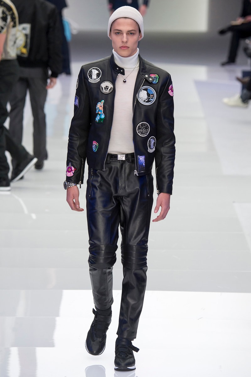 Versace 2016 Fall Winter Menswear Collection