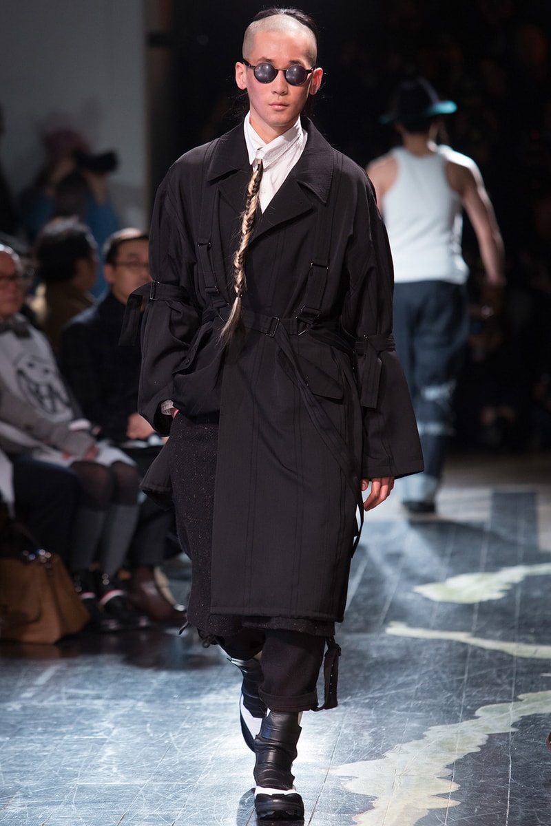 Yohji Yamamoto 2016 Fall Winter Collection