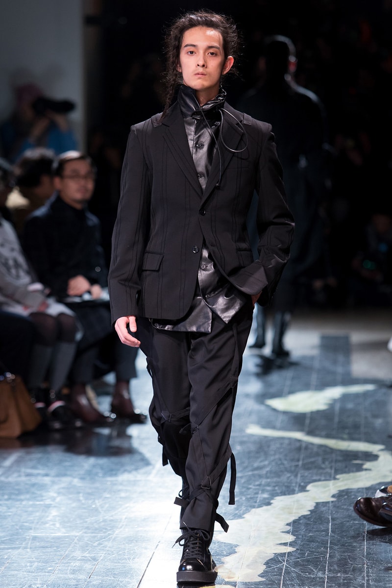 Yohji Yamamoto 2016 Fall Winter Collection