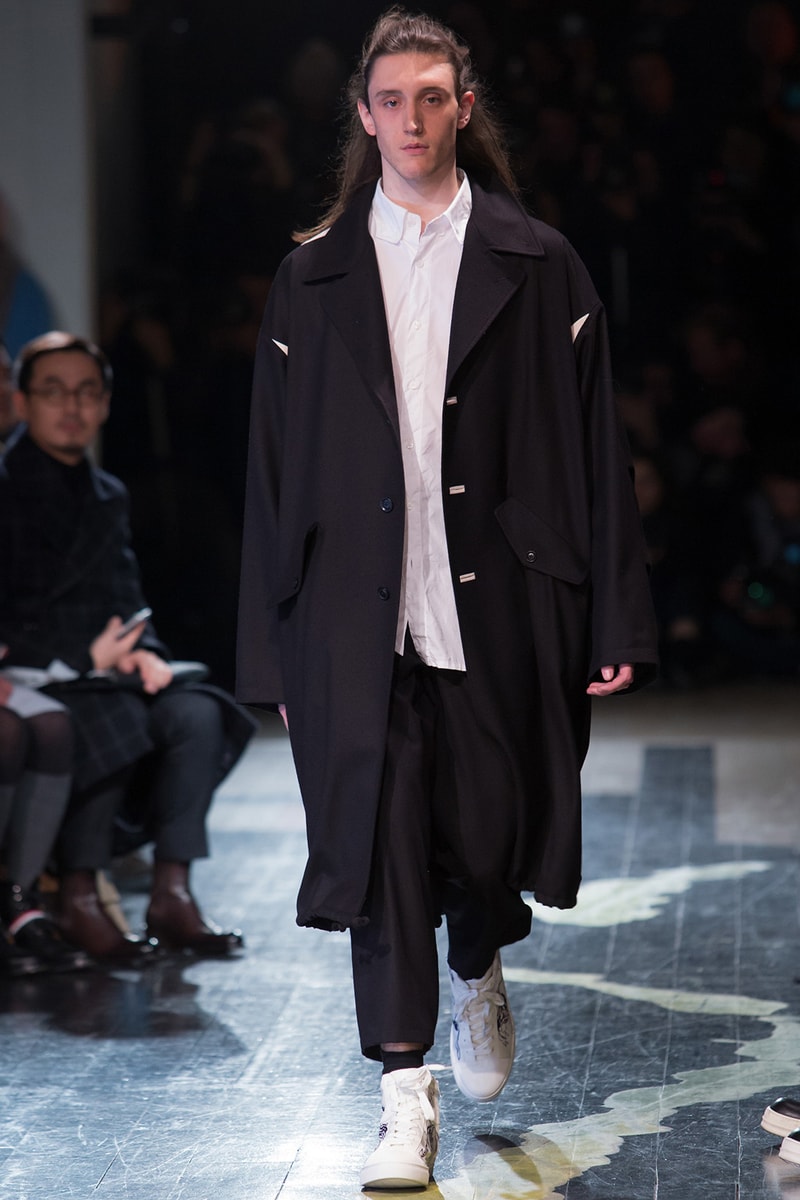 Yohji Yamamoto 2016 Fall Winter Collection