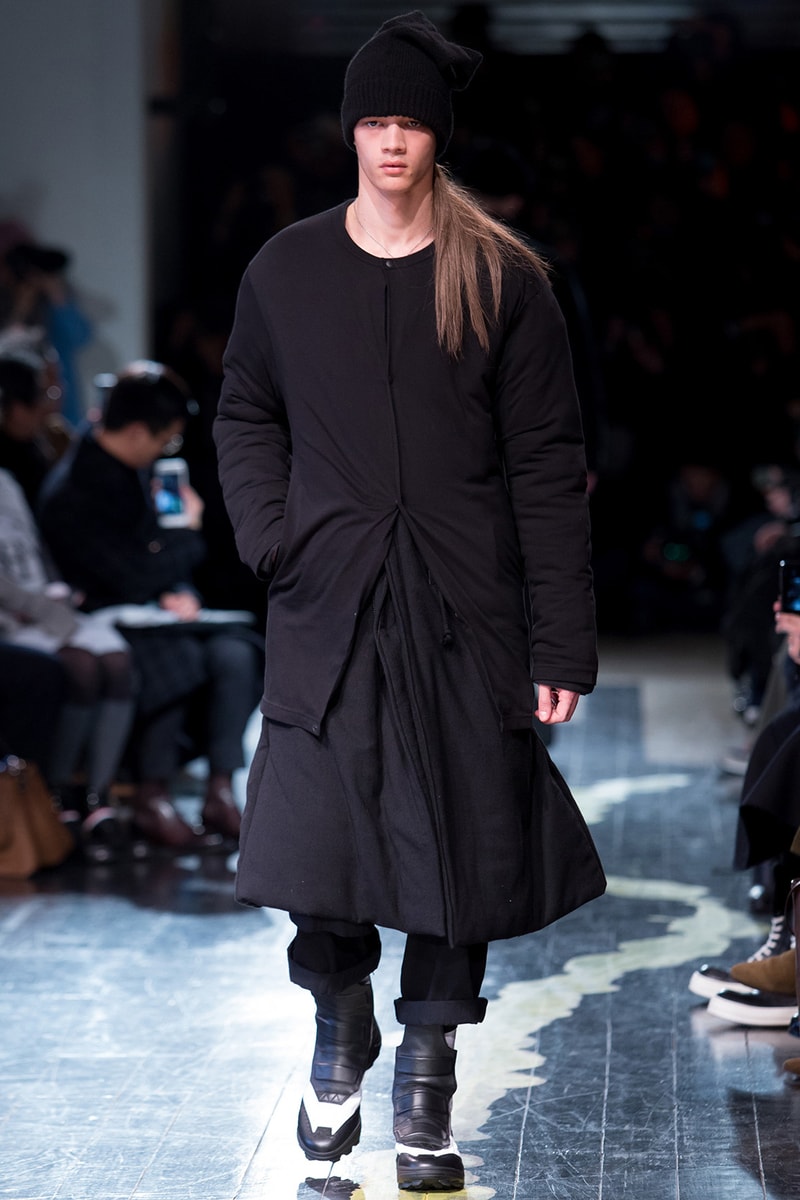 Yohji Yamamoto 2016 Fall Winter Collection