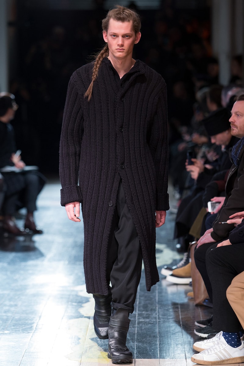 Yohji Yamamoto 2016 Fall Winter Collection