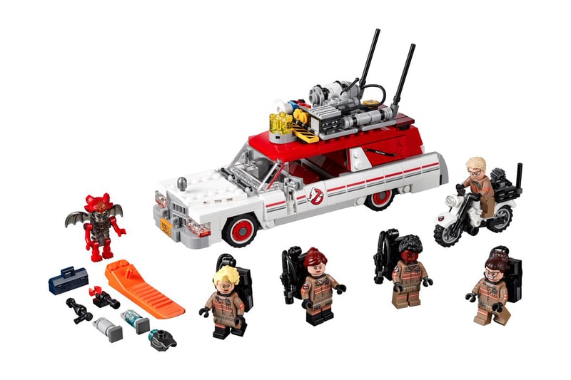 Female Ghostbusters LEGO Set