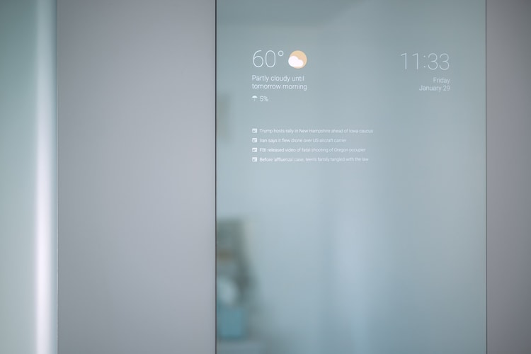 Google Software Engineer Constructs This Mirror From the Future