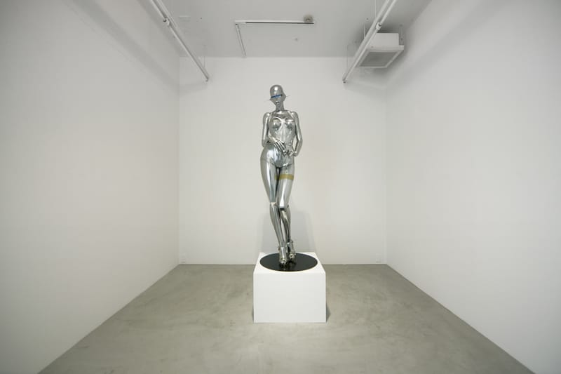 Hajime Sorayama "An Actress Is Not a Machine, but They Treat You Like a Machine" Exhibition @ NANZUKA Gallery