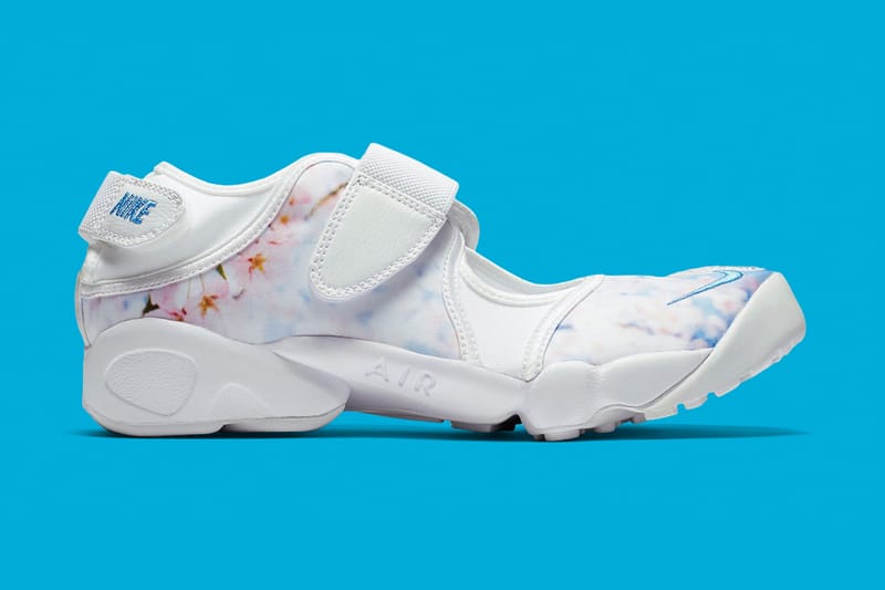 nike air rift cherry blossom