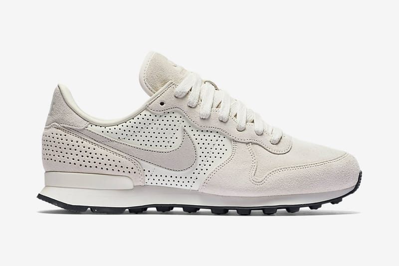 nike internationalist premium phantom white