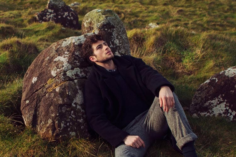 Patrons Paris Recalls Old World Staples for Its 2016 Fall/Winter Lookbook