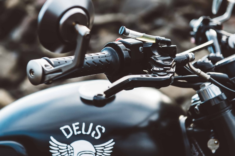 Deus Ex Machina The Onyx Custom Motorcycle