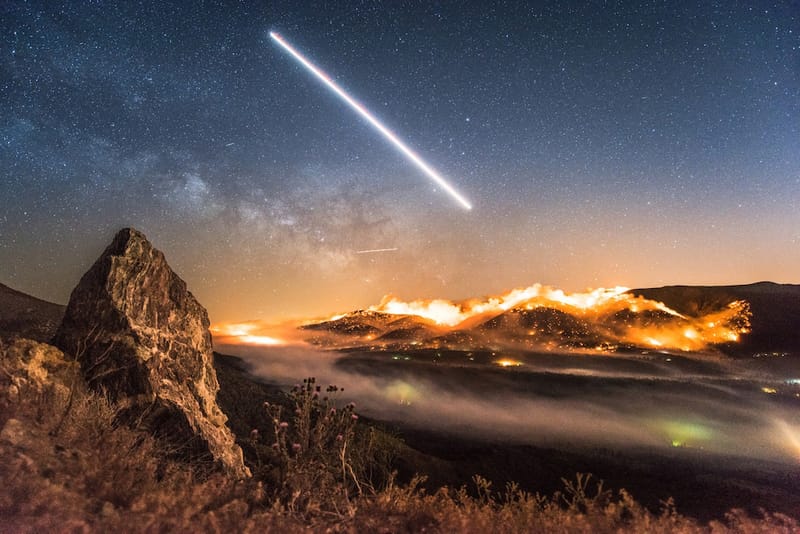 Watch a Timelapse Video of a Massive Forest Fire 