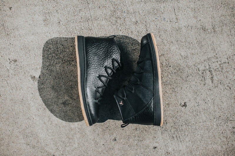 Jordan Galaxy Black/Gum Sneaker
