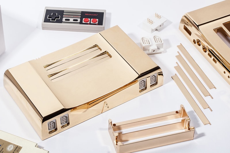Analogue Nt 24K Gold NES Legend of Zelda