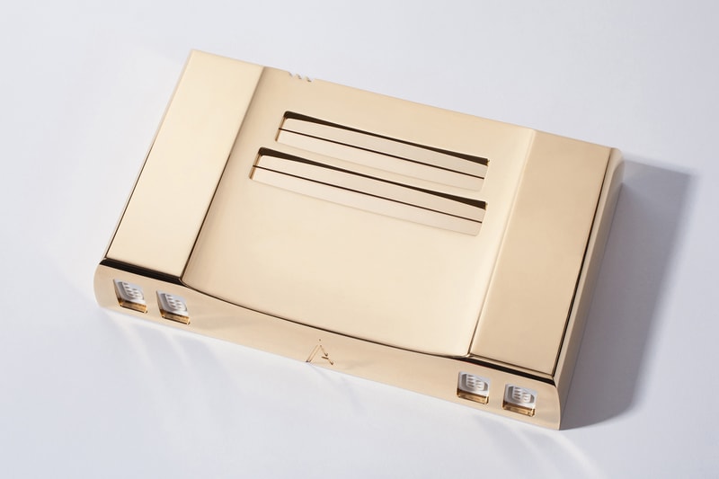 Analogue Nt 24K Gold NES Legend of Zelda