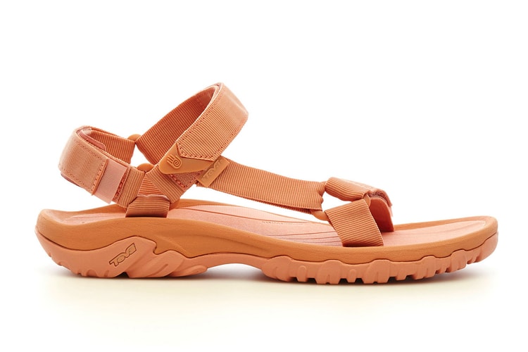 GANRYU and COMME des GARÇONS Join Forces for a Range of "Salmon" Teva Sandals
