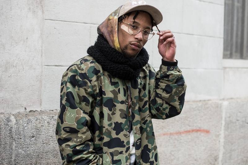 Supreme Street Styles at Paris Fashion Week 2016 Fall/Winter