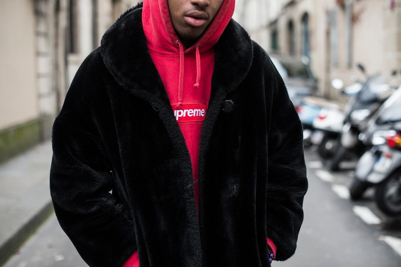 Supreme Street Styles at Paris Fashion Week 2016 Fall/Winter
