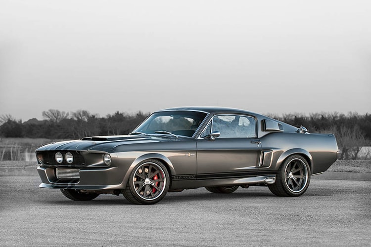 The Undeniably Sexy Shelby GT500CR Mustang
