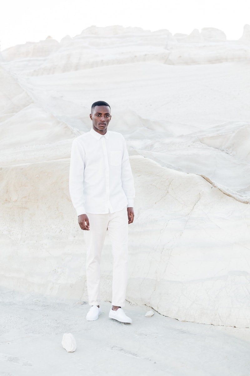 Arte Antwerp Plunges Into a Sea of Tranquility for 2016 Spring/Summer