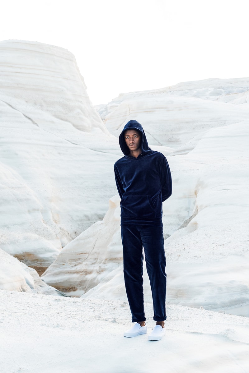 Arte Antwerp Plunges Into a Sea of Tranquility for 2016 Spring/Summer