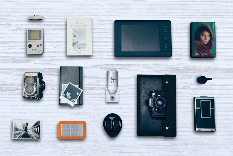 The Duality of Photographic Storytelling with Rog and Bee Walker