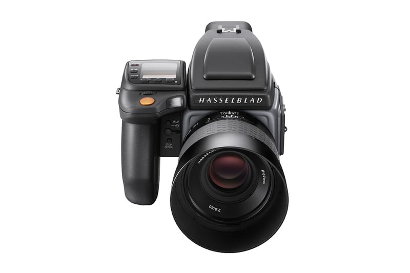 Hasselblad Unveils Two H6D Medium Format Cameras