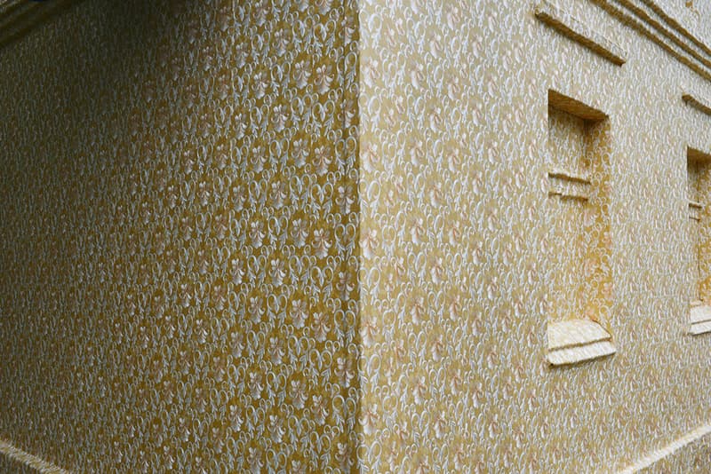 Ian Strange Zloty Exhibition Wraps Gold Wallpaper Around Historic Polish Building