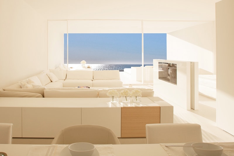 Mar Adentro Hotel by Miguel Ángel Aragonés