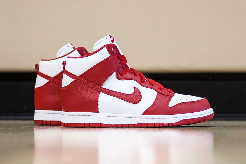 red and white dunk high