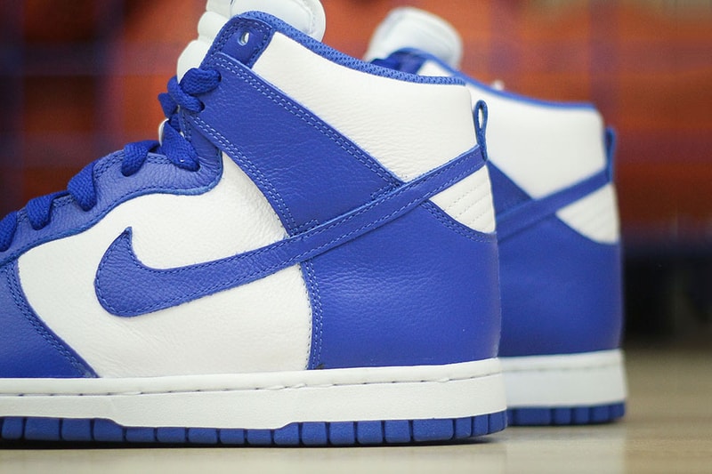 Nike Dunk High 2016 Be True Sneaker Pack