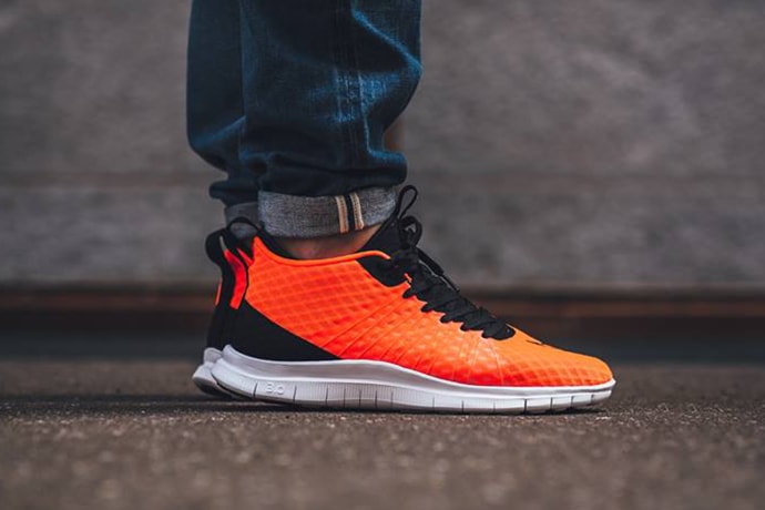 Nike Free Hypervenom 2 "Total Crimson"