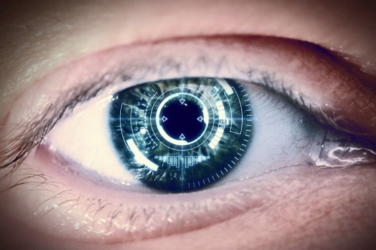 Sony Patents Smart Contact Lens Camera Technology