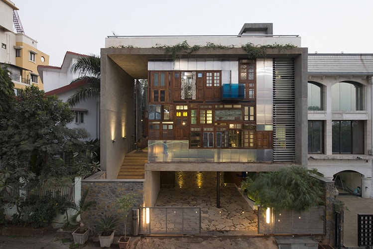 S+PS ARCHITECTS' Stunning Mumbai Residence Is a Collage of Recycled Materials